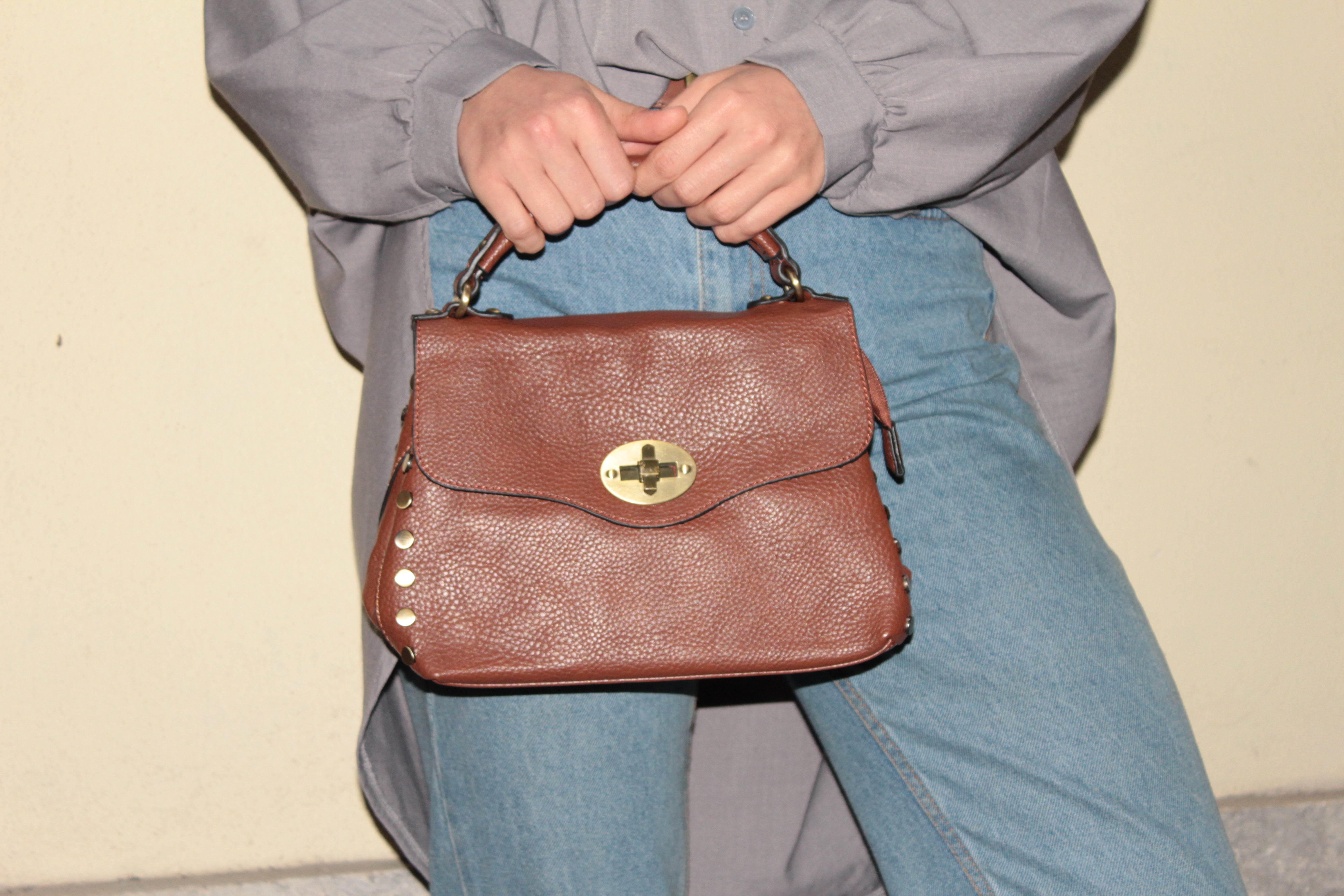 Postina Small Camel