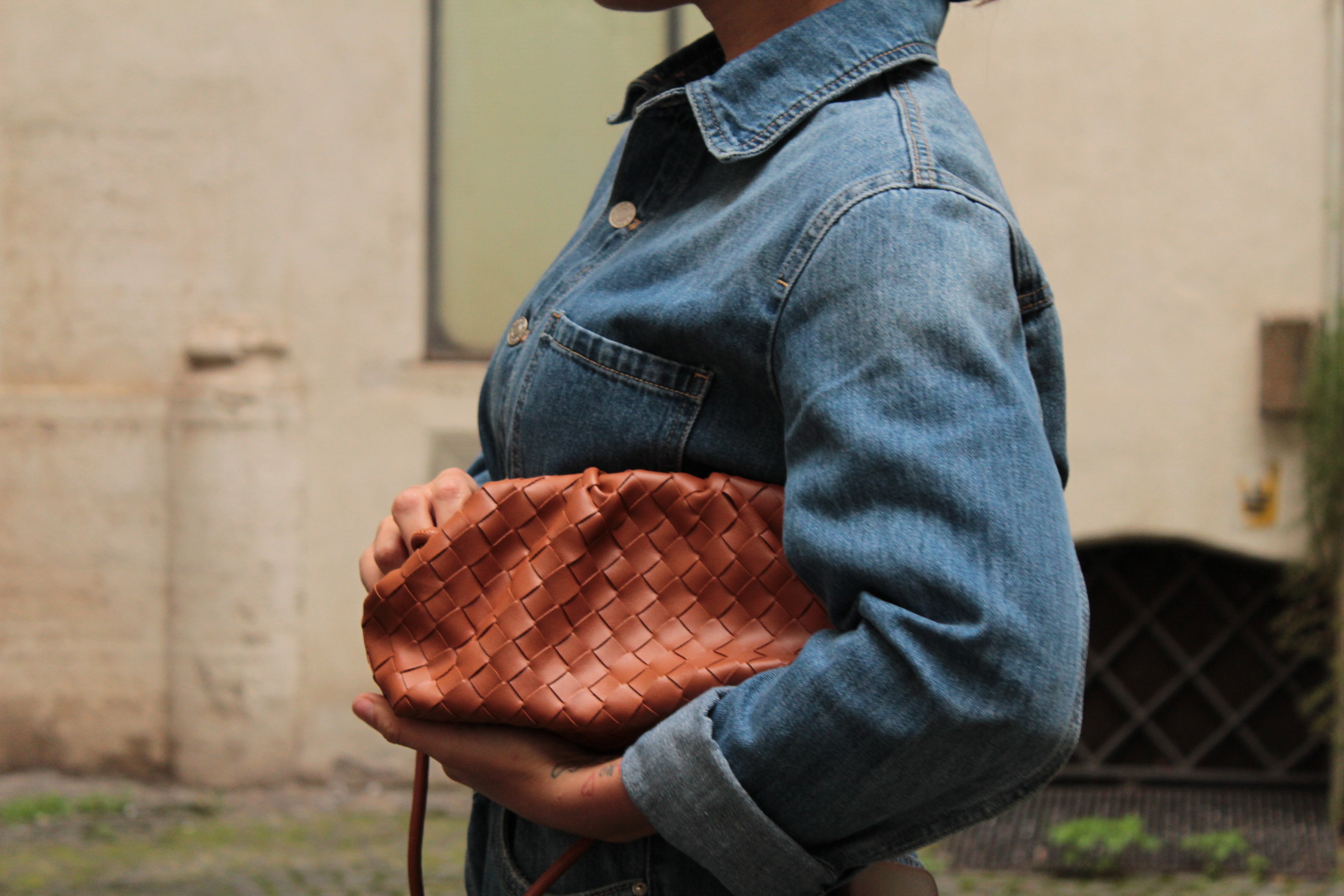 Bottega Camel