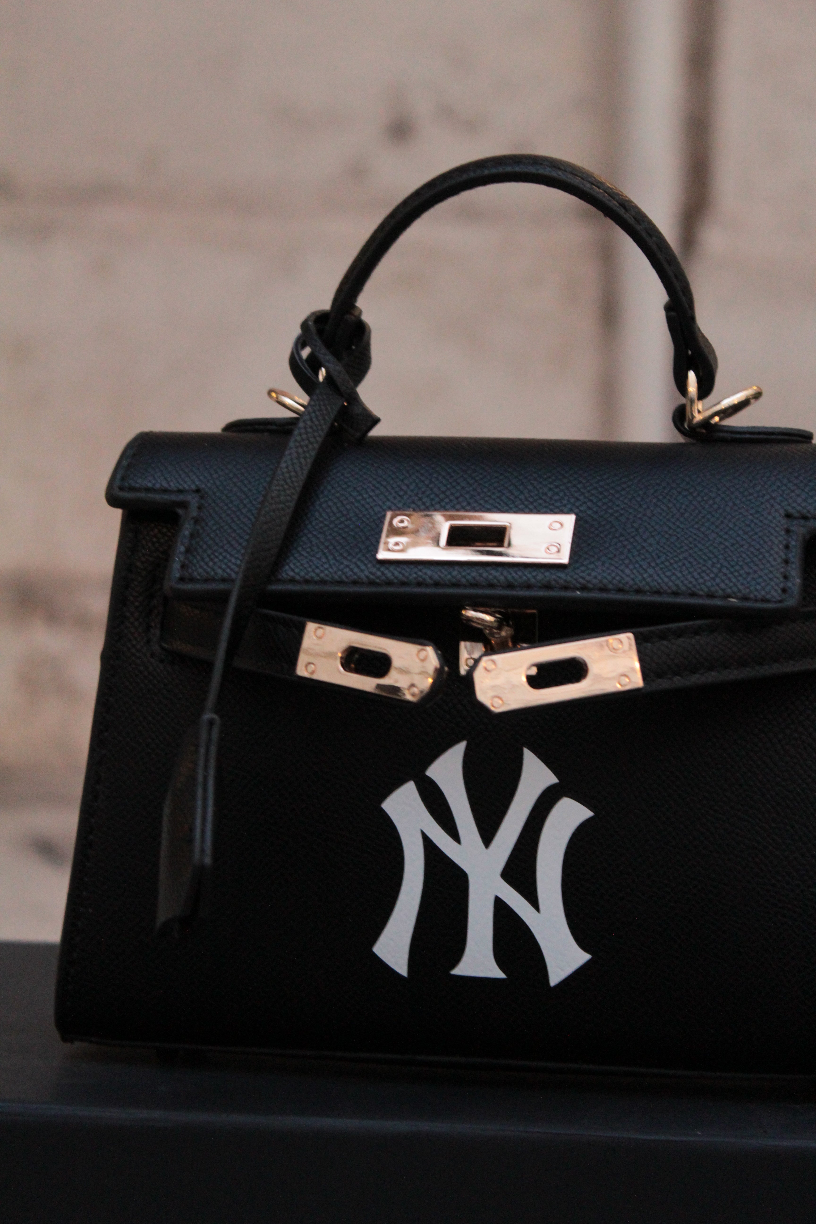 NY Yankees | Mini Kelly Nera