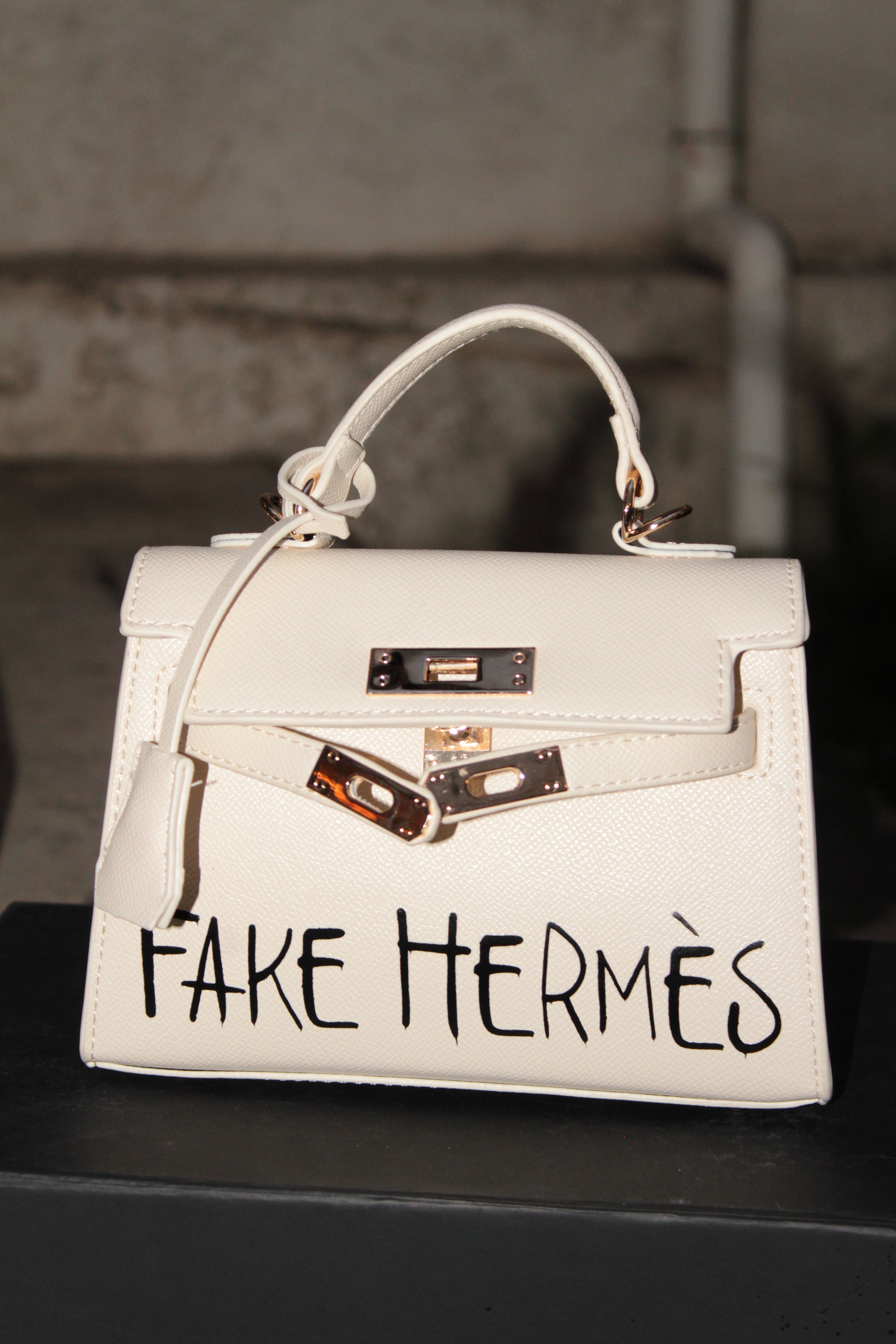 Fake Hermès | Mini Kelly Bianca
