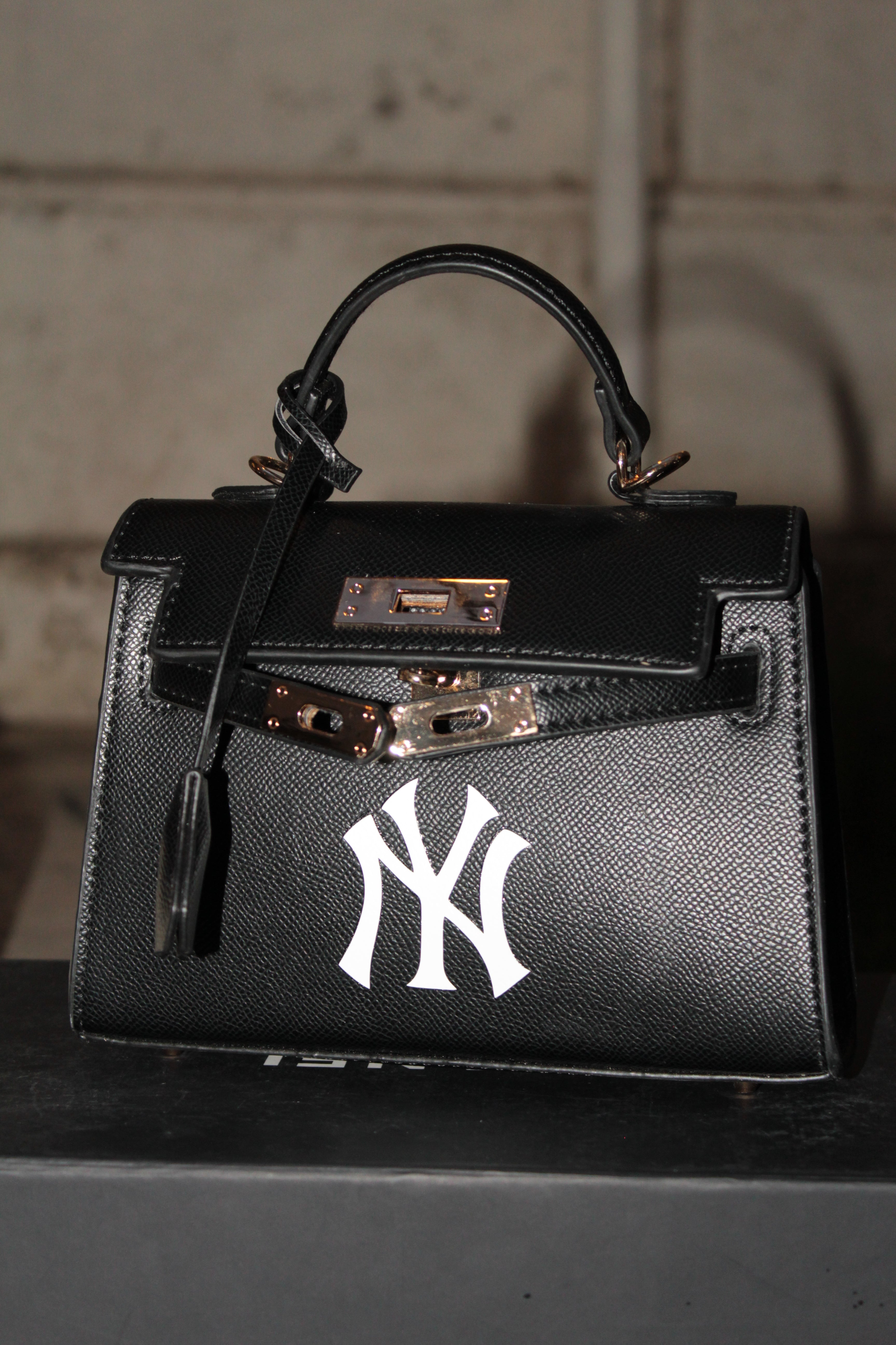 NY Yankees | Mini Kelly Nera