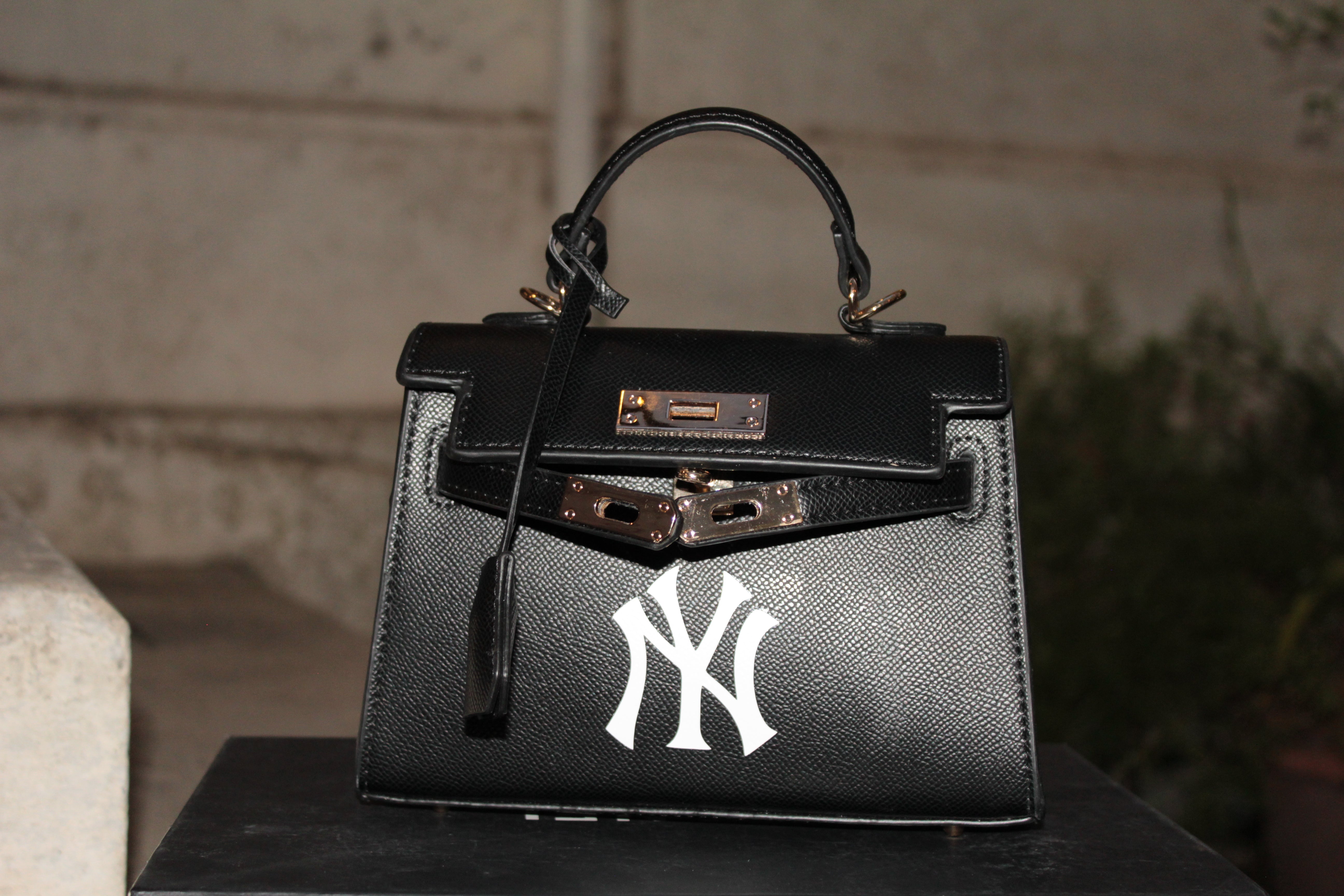NY Yankees | Mini Kelly Nera